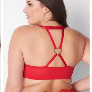 Cacique lane Bryant Red Heart-Back Plus-Size boost plunge bra size 38D